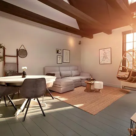 Huisjes Aan De Amstel - Your Away From