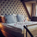 Hotel Huisjes Aan De Amstel - Your Away From *