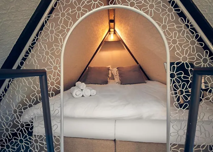 Hotel Huisjes Aan De Amstel - Your Away From