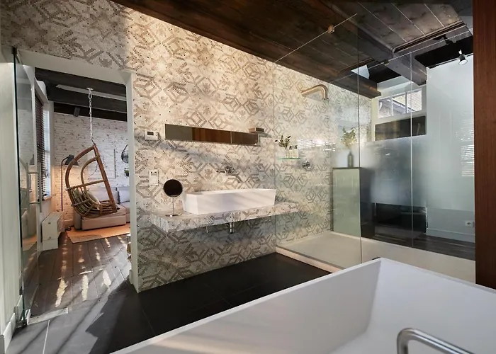 Hotel Huisjes Aan De Amstel - Your Away From