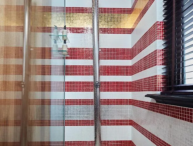 Huisjes Aan De Amstel - Your Away From Hotel *