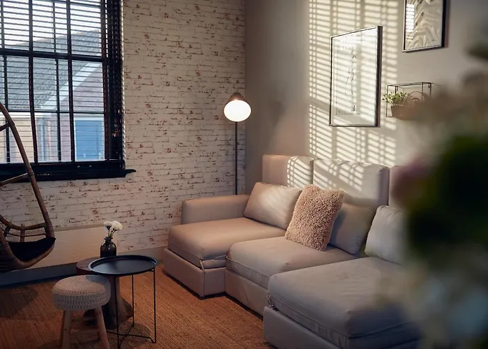 Hotel Huisjes Aan De Amstel - Your Away From Amstelveen